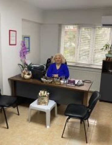 DR TUBA TAYHAN KÜÇÜK